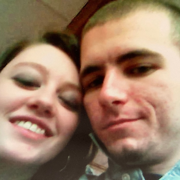 Meet your Posher, Robin - Picture 1 of 1